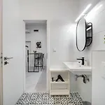 Apartment Comfortable In Brand New *