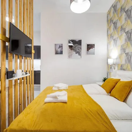 Comfortable In Brand New Apartment Budapest